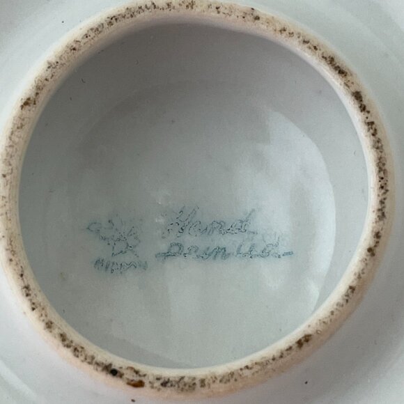 Vintage Nippon Double Handle Hand Painted Flower Vase Urn - Picture 4 of 7